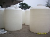 16年新款東營沾化10噸化工塑料桶聊城菏澤10立方聚羧酸減水劑儲罐